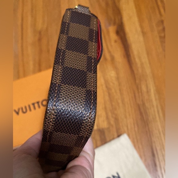 Louis Vuitton Felicie Pouchette - Picture 9 of 10